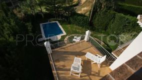 For sale villa in La Resina Golf with 4 bedrooms