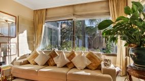 Atico duplex con 3 dormitorios en venta en Marbella - Puerto Banus