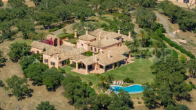 Exquisite classical residence with breath-taking panoramic views nestled on a picturesque hillside in La Mairena