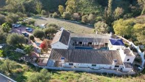Finca for sale in Mijas Costa