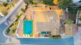 Villa for sale in Calipso, Mijas Costa