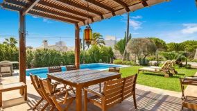 Villa for sale in Marbesa, Marbella East
