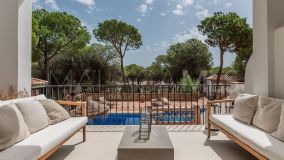 Duplex for sale in Los Pinos de Aloha, Nueva Andalucia