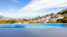 For sale villa with 3 bedrooms in Cerros del Aguila