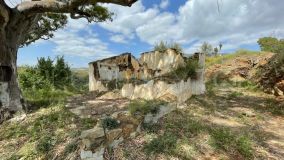 Terreno rustico con ruina con Vistas a la Montaña, Mijas