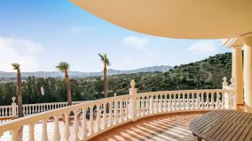 Villa for sale in Mijas Golf, Mijas Costa