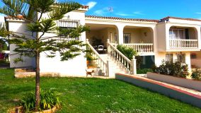 Andalusian style 5 bedroom villa with pool and garden