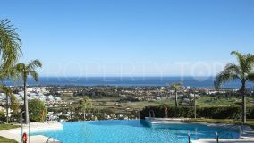 Apartamentos bellamente renovados, vistas al mar, en las colinas, Benahavis, Marbella