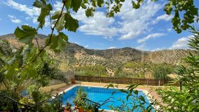 Precioso Cortijo con piscina en Iznajar