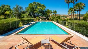 Se vende cortijo en San Martin del Tesorillo con 8 dormitorios