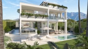 Villa a la venta en Estepona Golf