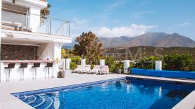 Villa en venta en Estepona Golf