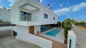 House for sale in Illa Plana
