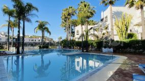 Beautiful Beach apartment within 5 min walk to Guadalpin Banus,