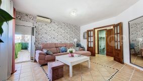 For sale apartment in Estepona Centre with 3 bedrooms