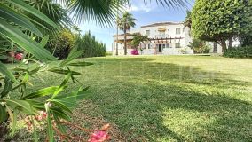 For sale villa in Estepona
