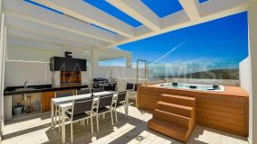 Maison de Ville for sale in Bahia de las Rocas, Manilva