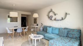 Markplanslägenhet for sale in Alcazaba Lagoon, Casares Pueblo