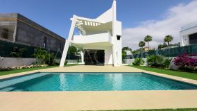 Villa for sale in Monte Biarritz, Estepona Est