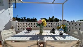 Country House for sale in El Padron, Estepona East