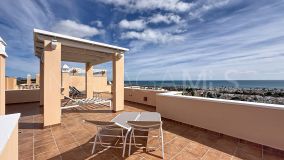 Takvåning for sale in Doña Julia, Casares