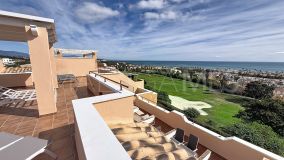 Takvåning for sale in Doña Julia, Casares