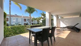 Appartement rez de chaussée for sale in Cortijo del Mar, Estepona Est