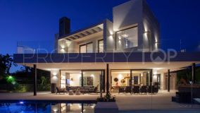 Buy villa in Parcelas del Golf with 7 bedrooms