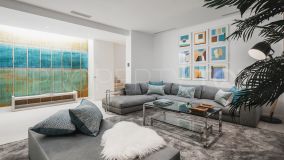 Buy villa with 4 bedrooms in El Paraiso