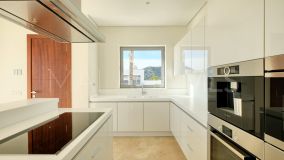 Villa for sale in Puerto del Capitan, Benahavis
