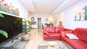 Apartamento en venta en Bahia de la Plata, Estepona