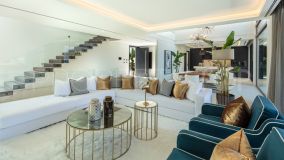 For sale 6 bedrooms villa in Las Brisas del Golf