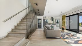 Calahonda 5 bedrooms villa for sale