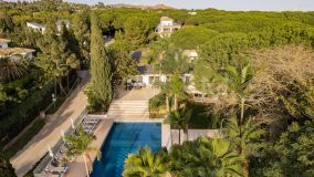 Villa en venta en Las Chapas, Marbella Este