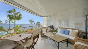 Lägenhet for sale in Playa Esmeralda, Marbella Golden Mile
