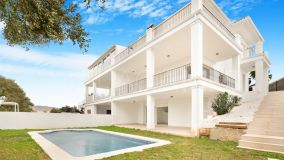Semi Detached House for sale in La Mairena, Marbella East
