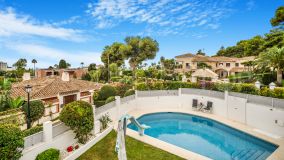 Buy semi detached villa in Los Monteros Playa