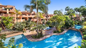 Ground Floor Apartment for sale in Jardines de Albaicín, Benahavis