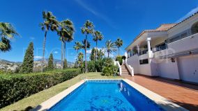 Villa en venta con 4 dormitorios en El Paraiso