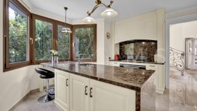 Villa en venta en Hacienda las Chapas, Marbella Este