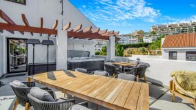 Duplex Penthouse for sale in Nueva Andalucia, Marbella
