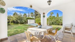 Villa for sale in Sitio de Calahonda, Mijas Costa