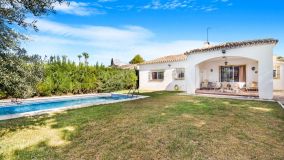 Villa for sale in Sitio de Calahonda, Mijas Costa