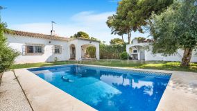 Villa for sale in Sitio de Calahonda, Mijas Costa