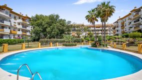 Superb three bedroom, south east facing duplex penthouse in the gated urbanisation Los Pinos de Nagueles on Marbella’s Golden Mile