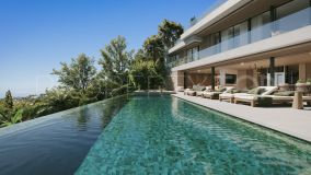 Luxury 6 Bedroom Living in Marbella’s Golf Valley, Nueva Andalucia