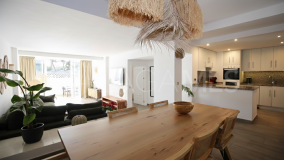 Apartamento Planta Baja en venta en Jardines de las Golondrinas, Marbella Este