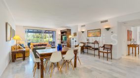 Apartamento Planta Baja en venta en Las Jacarandas, Estepona Este