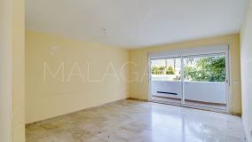 Appartement rez de chaussée for sale in Jardines de Andalucia, Nueva Andalucia