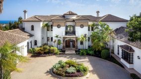 Luxurious Villa El Paraiso in Benahavis, Malaga